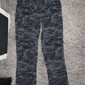 Black camo pants